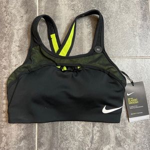 Women’s Nike sports bra